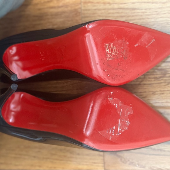 Christian Louboutin Classic Black Heels - Picture 4 of 6